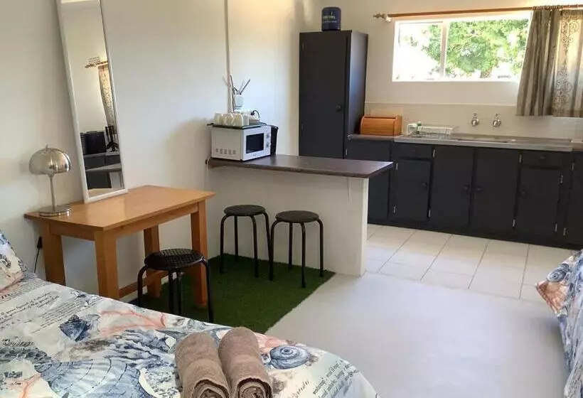 ペンション Die Anker Guesthouse