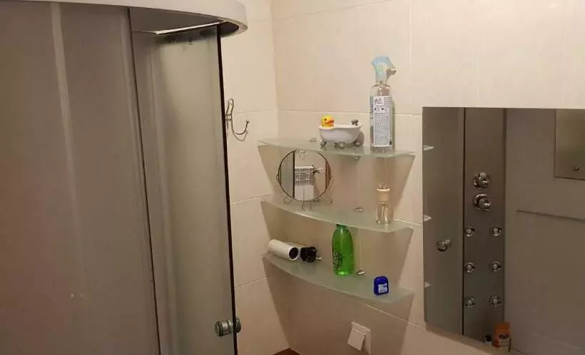 Majatalo Goratwins Guest House Near Boryspil Airport