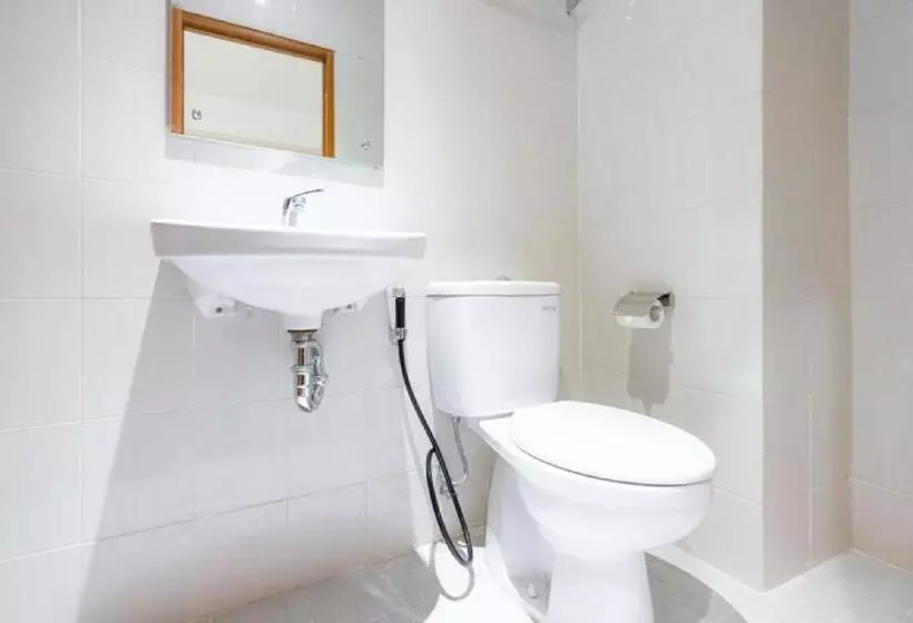 ペンション Reddoorz Plus At Harvest Inn Panakkukang