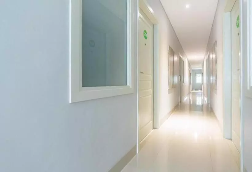 ペンション Reddoorz Plus At Harvest Inn Panakkukang