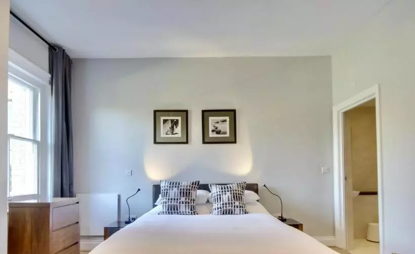 Orange Grove Hotel & Gardens