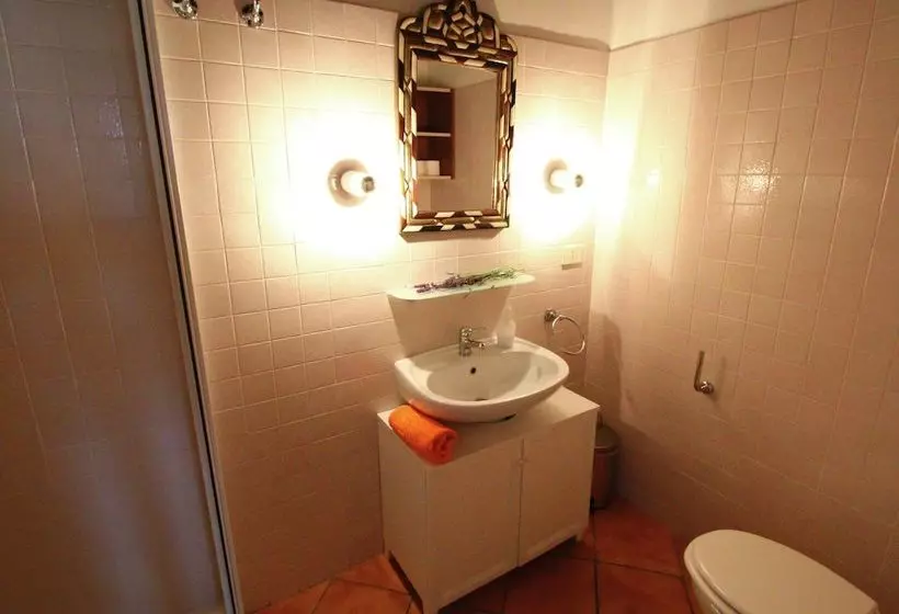 Apartment With Pool, Beautiful Surroundings