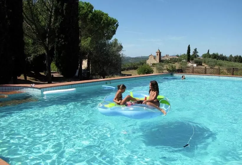 Apartment With Pool, Beautiful Surroundings