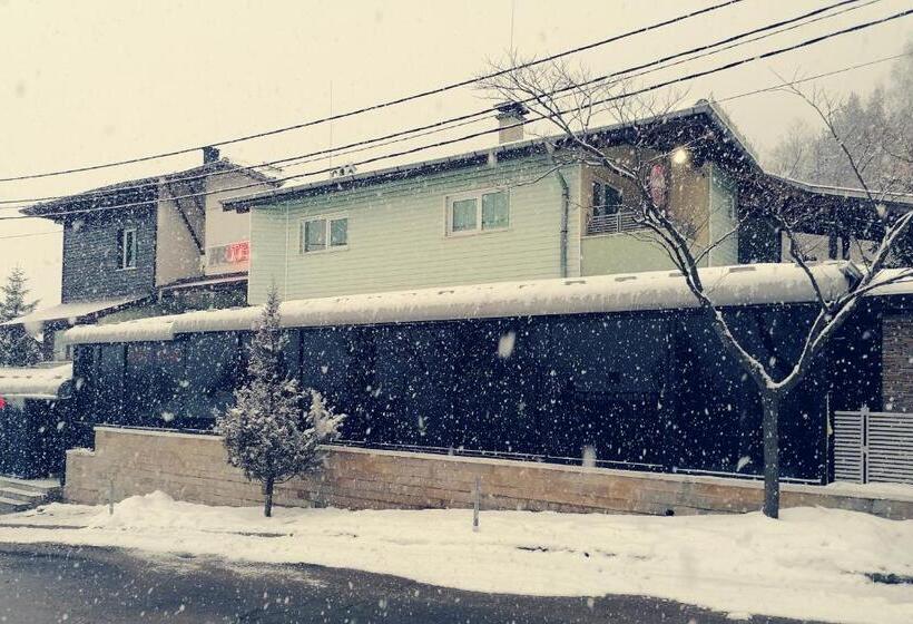 Discret Hotel & Restaurant