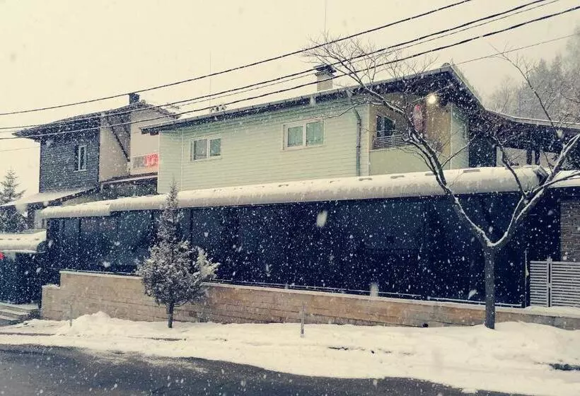 Discret Hotel & Restaurant