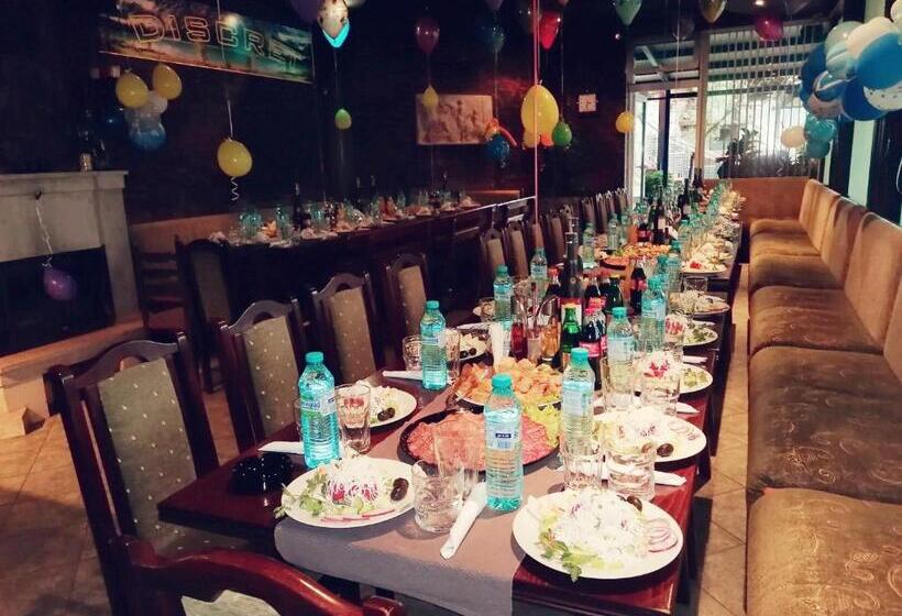 Discret Hotel & Restaurant