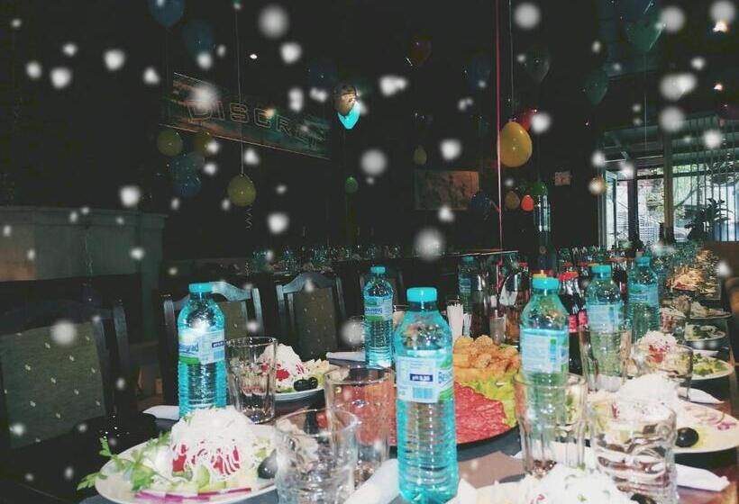 Discret Hotel & Restaurant