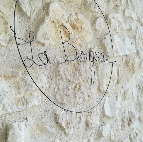 White Stone Cottage Very Well Restored, Surrounded By Nature, With Swimming Pool