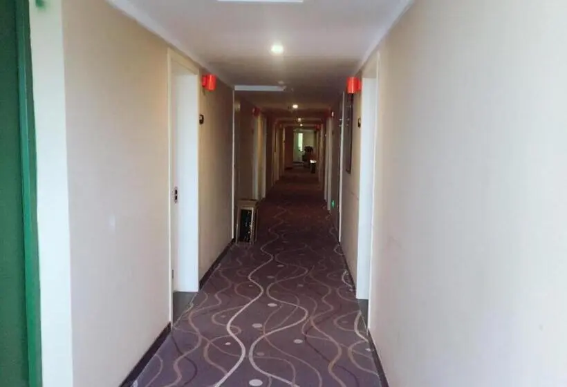 ホテル 7days Premium Chongqing Fengjie Kuizhou Avenue
