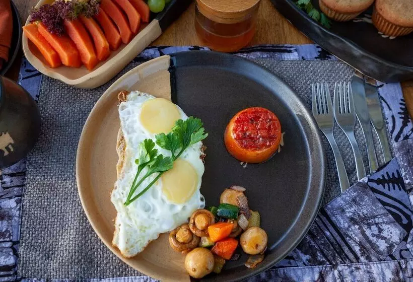 Hotel Gnu Ndutu Camp