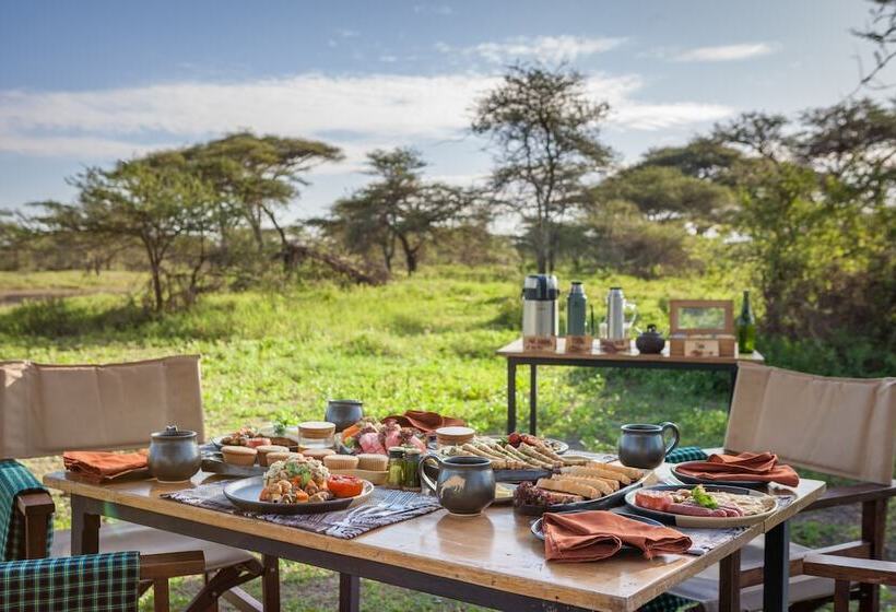 فندق Gnu Ndutu Camp