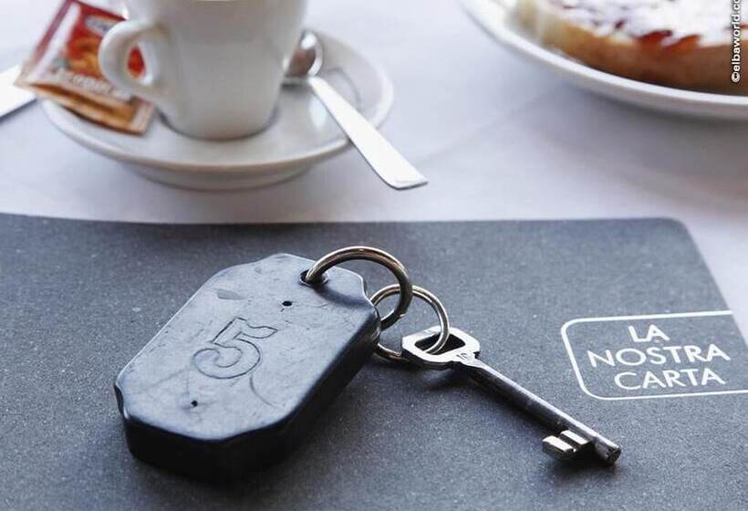 ホテル La Conchiglia