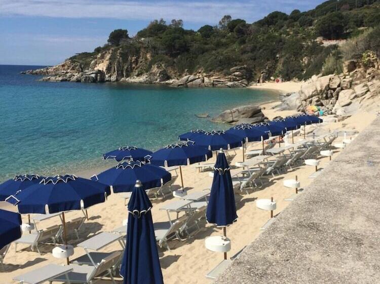 ホテル La Conchiglia