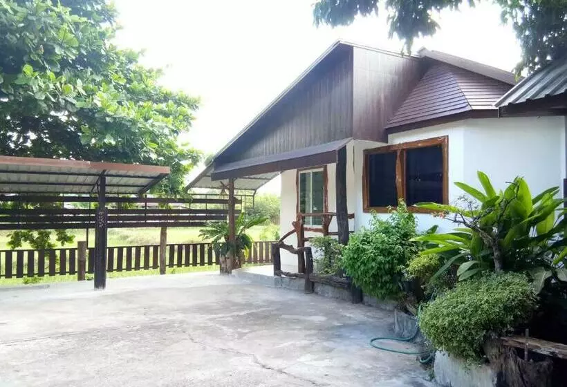 هتل Pruksa Garden