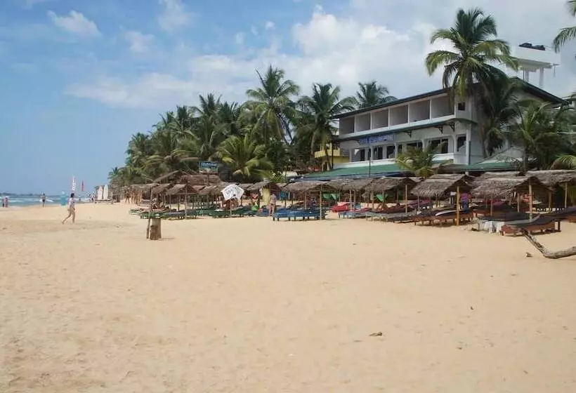 Hotel Ritas & Beach Restaurant