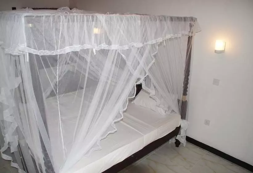 Hotel Ritas & Beach Restaurant