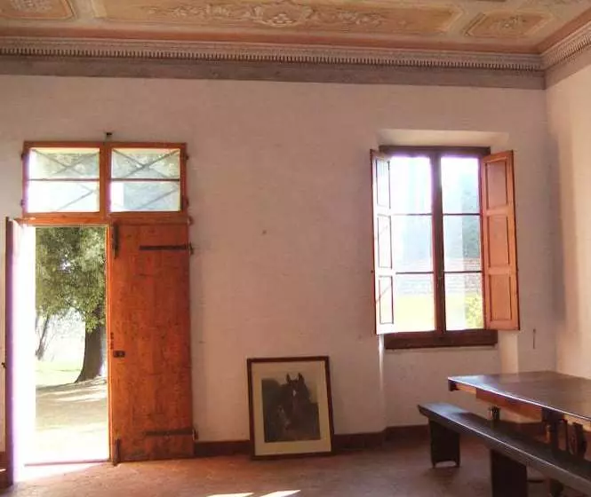 田舎風ホテル Agriturismo Villa Gorgognano
