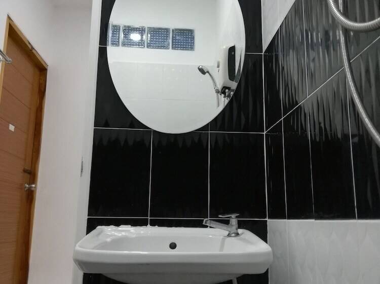 Szálloda Sroe Ground Homestay