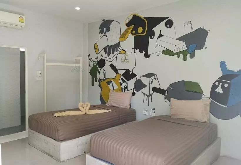 ホテル The Palm Village