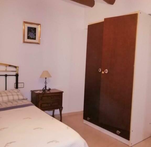 بنسيون Casa Rural Nueva Araceli