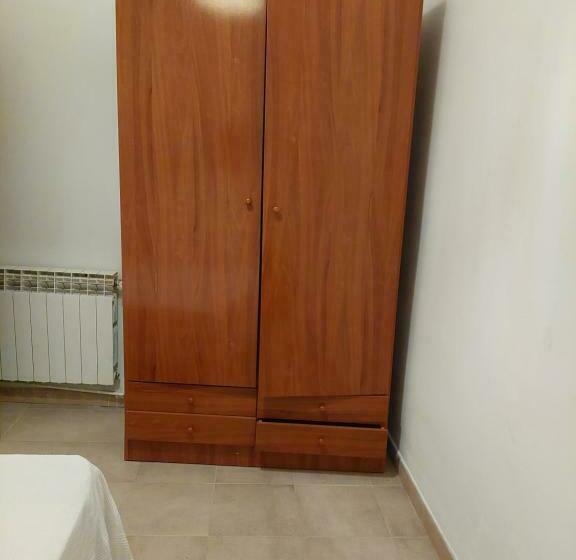 بنسيون Casa Rural Nueva Araceli