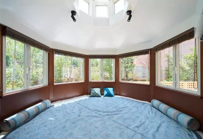 リゾートホテル Koyarunosato Doggys Island