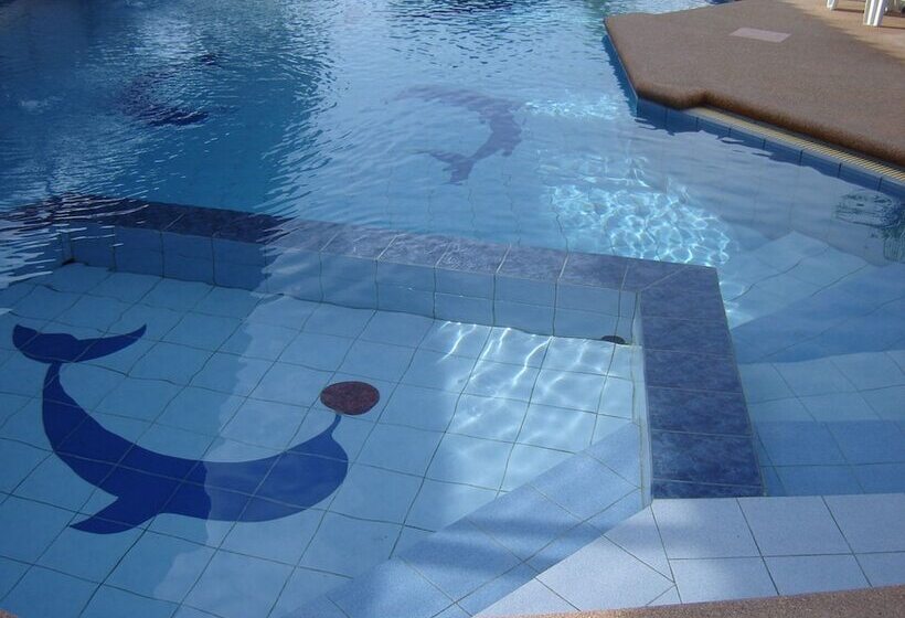 Banlang Hotel Resort & Swimmingpool