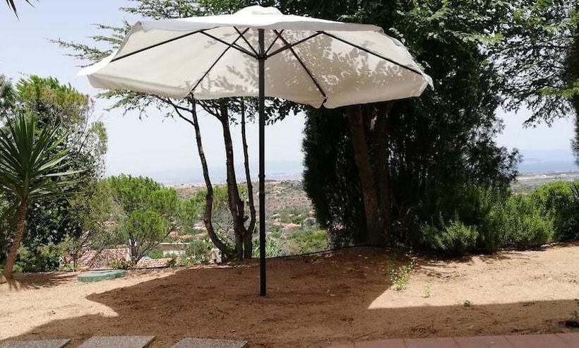 مبيت وإفطار White House