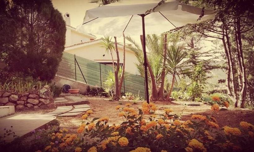 مبيت وإفطار White House