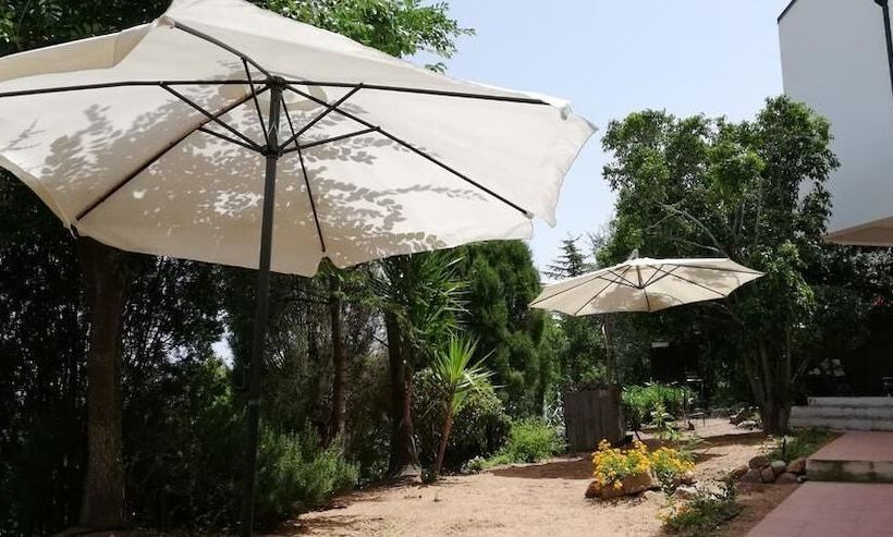 مبيت وإفطار White House