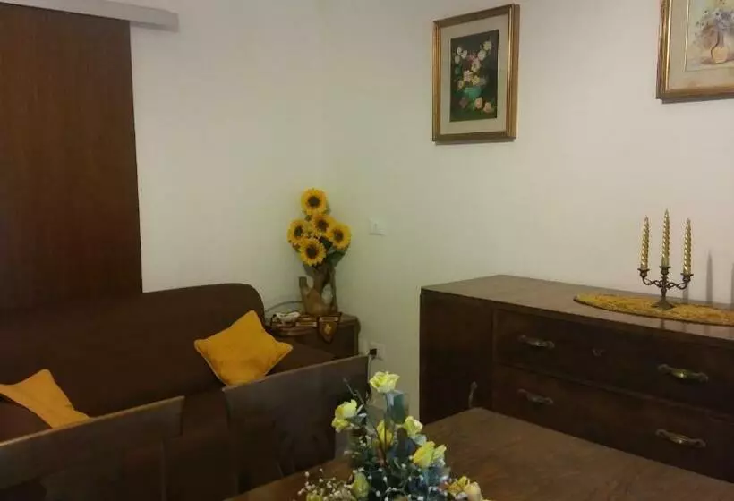 Hotelli Agriturismo Dal Poeta