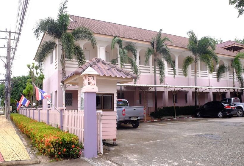 Szálloda Bansuannamdee