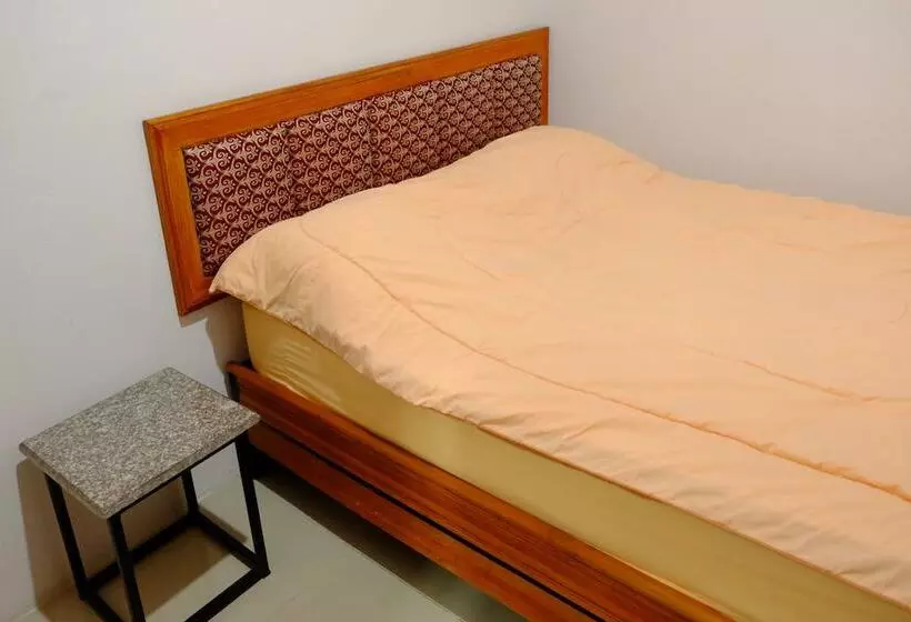 Hotelli Bansuannamdee