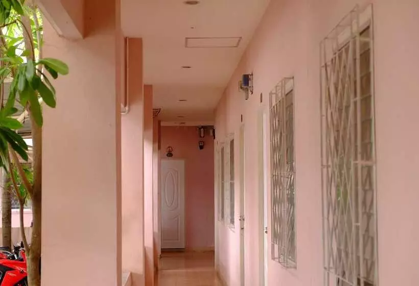 Hotelli Bansuannamdee