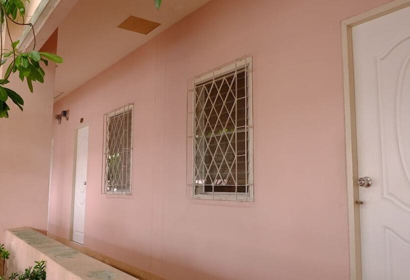 Szálloda Bansuannamdee