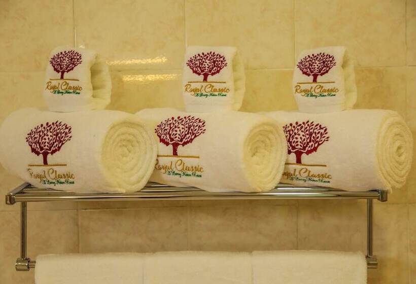 בית מלון כפרי Royal Classic Resort