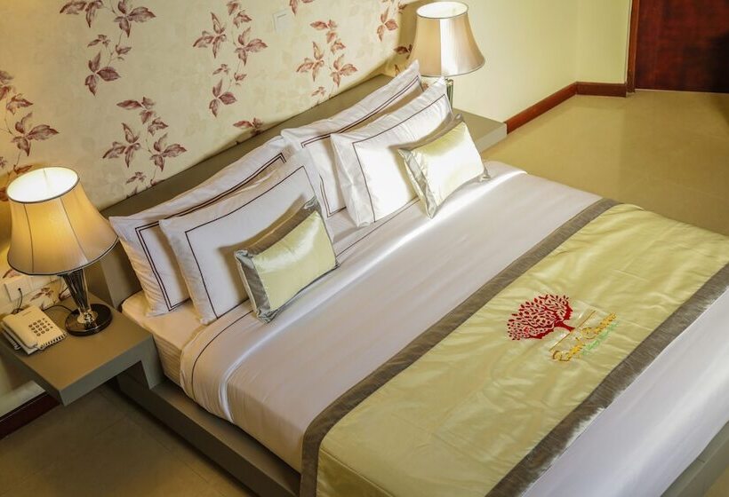 בית מלון כפרי Royal Classic Resort