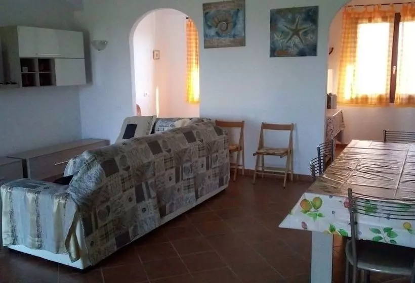 田舎風ホテル Il Chiosco Giallo