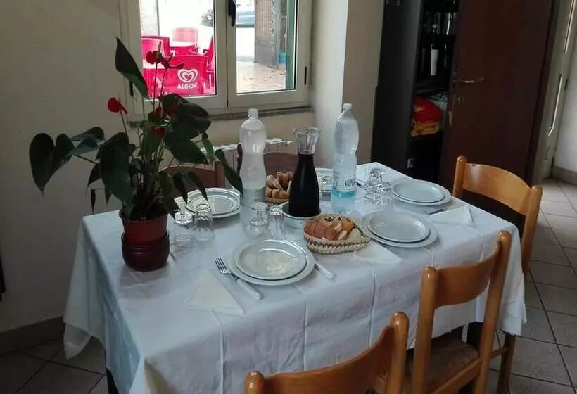 Ostello Della Gioventù Di Ciglione