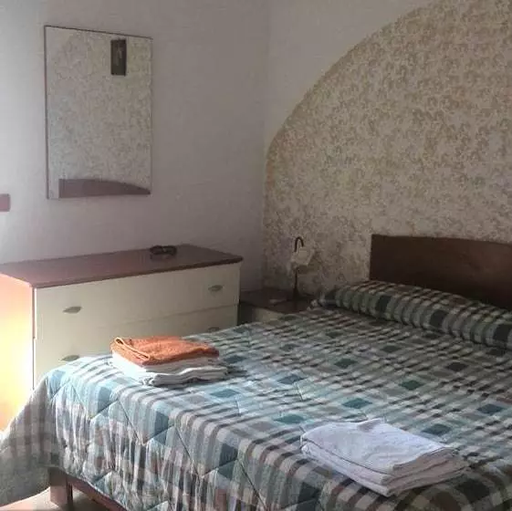 ペンション Casale Villa Marzia