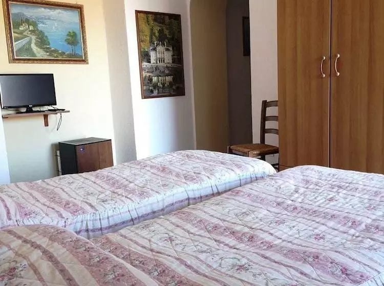 ペンション Casale Villa Marzia