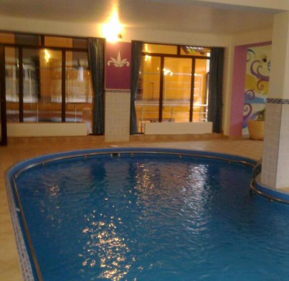 Pensiunea Baroque Slimnic