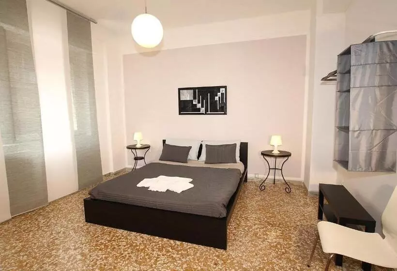 تختخواب و صبحانه Kalefati Palace Loc.turistica