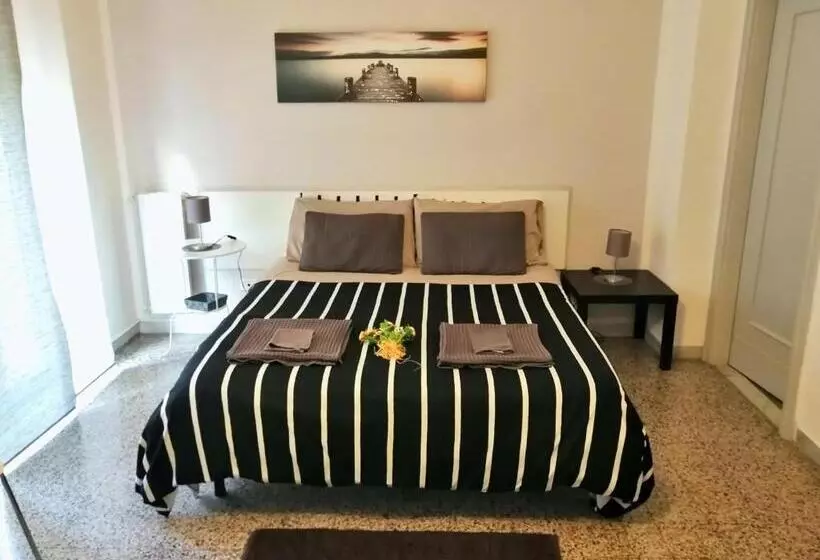 تختخواب و صبحانه Kalefati Palace Loc.turistica