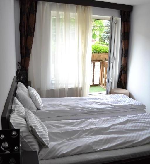 بنسيون Chic City Rooms