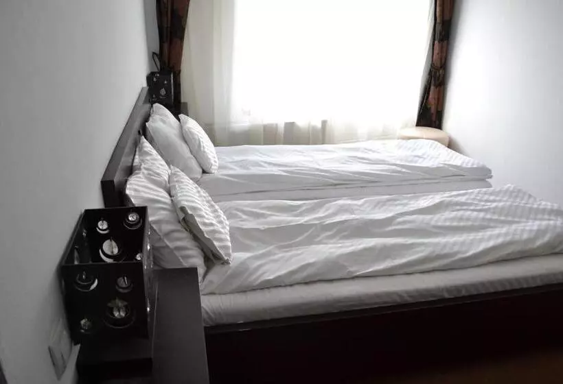 Majatalo Chic City Rooms