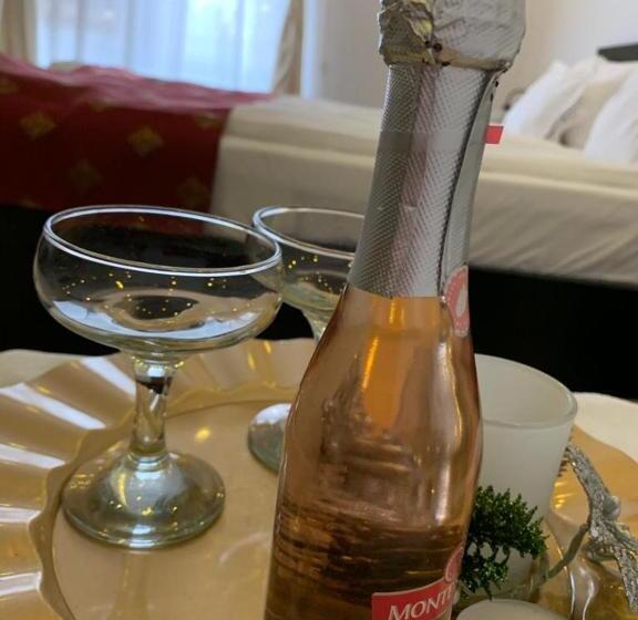 بنسيون Chic City Rooms