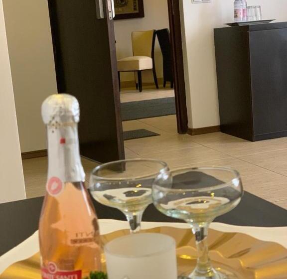 بنسيون Chic City Rooms