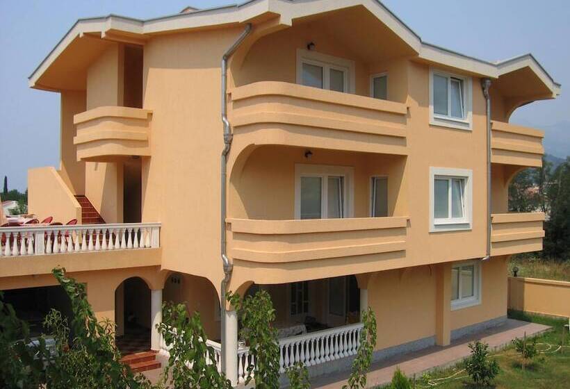 Apartments Old Olive