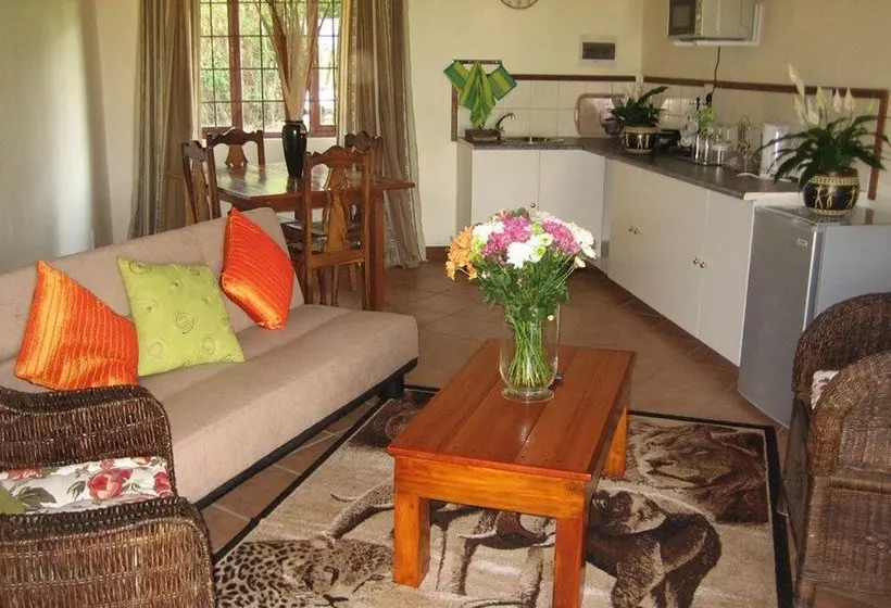 Hotelli Impangele Lodge